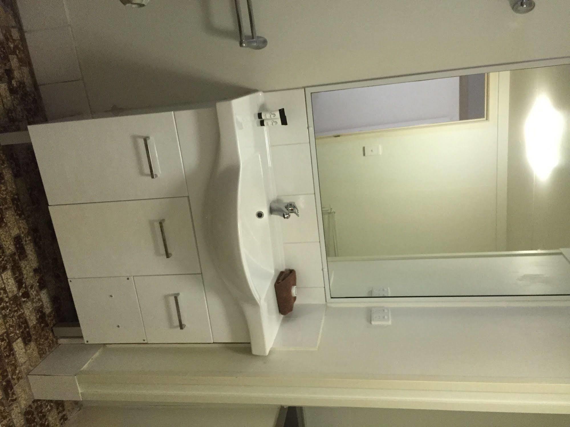 艾尔利海景公寓式酒店 埃尔利海滩 外观 照片