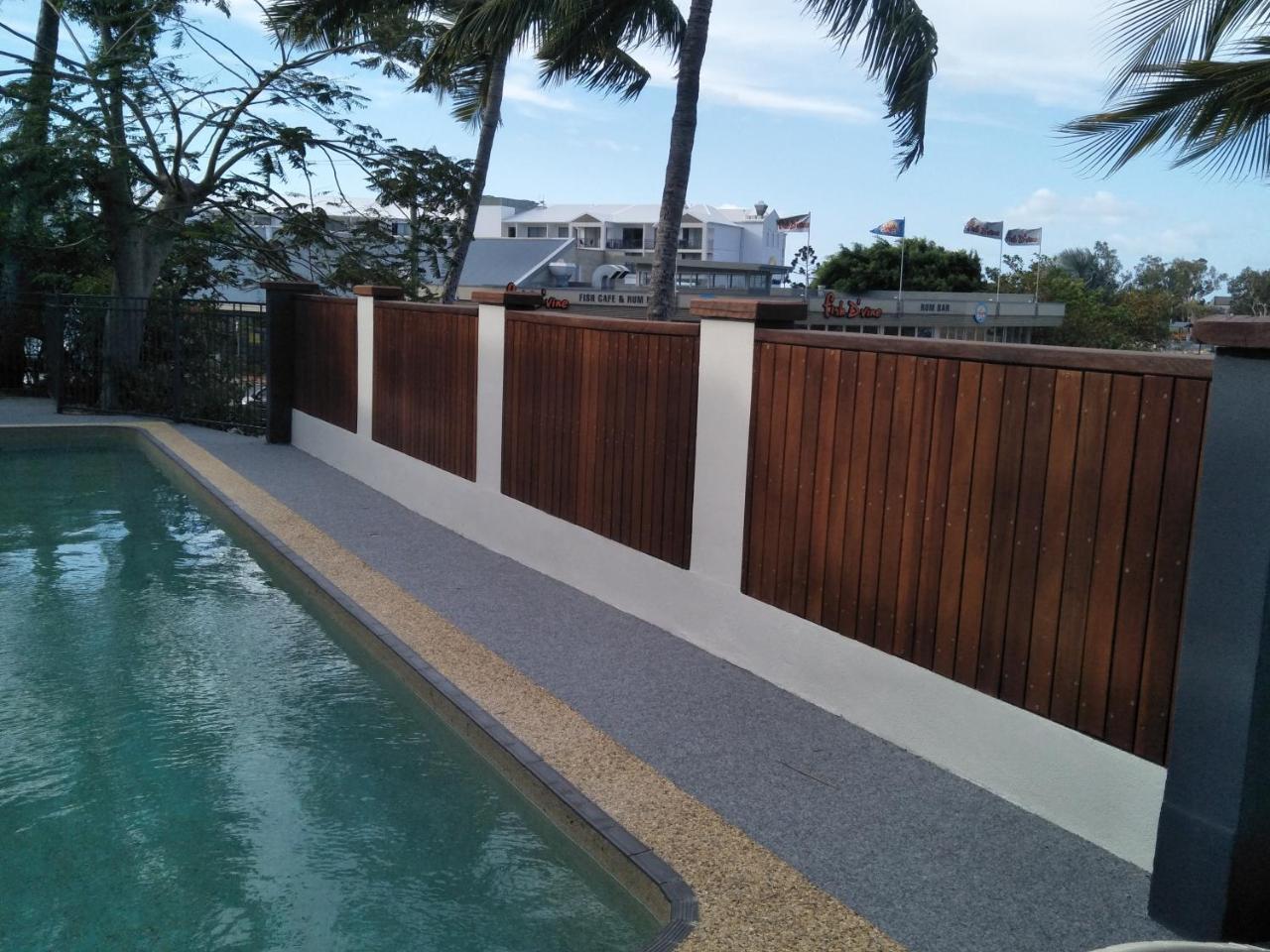艾尔利海景公寓式酒店 埃尔利海滩 外观 照片