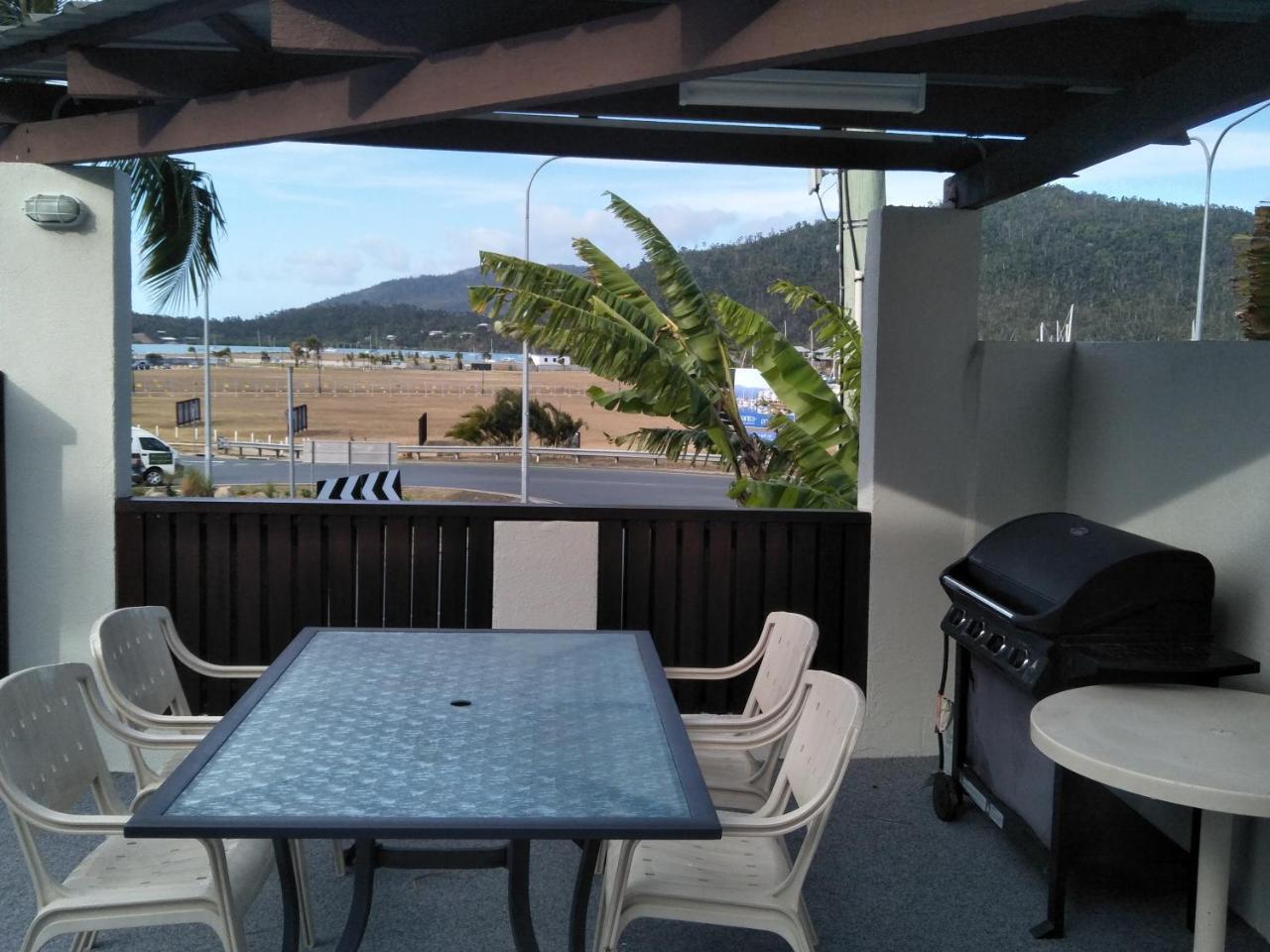 艾尔利海景公寓式酒店 埃尔利海滩 外观 照片